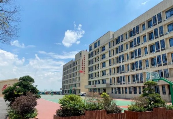 岳陽(yáng)市江南通信職業(yè)技術(shù)學(xué)校有限公司,岳陽(yáng)江南學(xué)校,岳陽(yáng)江南通信學(xué)校,岳陽(yáng)職業(yè)學(xué)校 岳陽(yáng)市江南通信職業(yè)技術(shù)學(xué)校有限公司,岳陽(yáng)江南學(xué)校,岳陽(yáng)江南通信學(xué)校,岳陽(yáng)職業(yè)學(xué)校